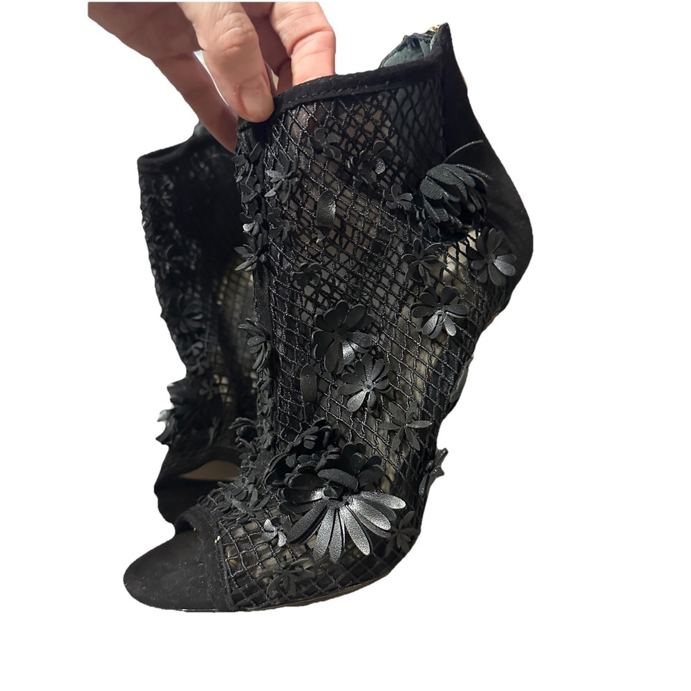 Jessica Simpson Black Flower Netted Heel Women's Size 10 - Picture 2 of 6